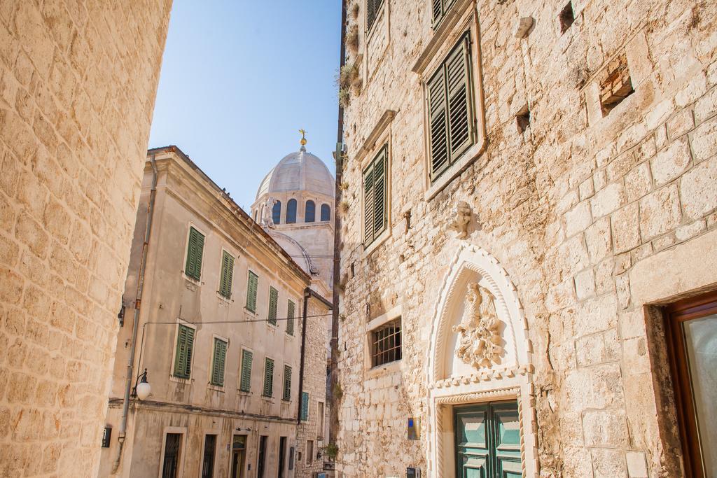 Apartments Laurus * Sibenik